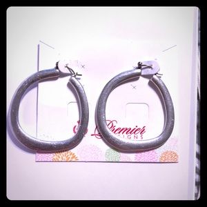 Silver hoop/square earrings